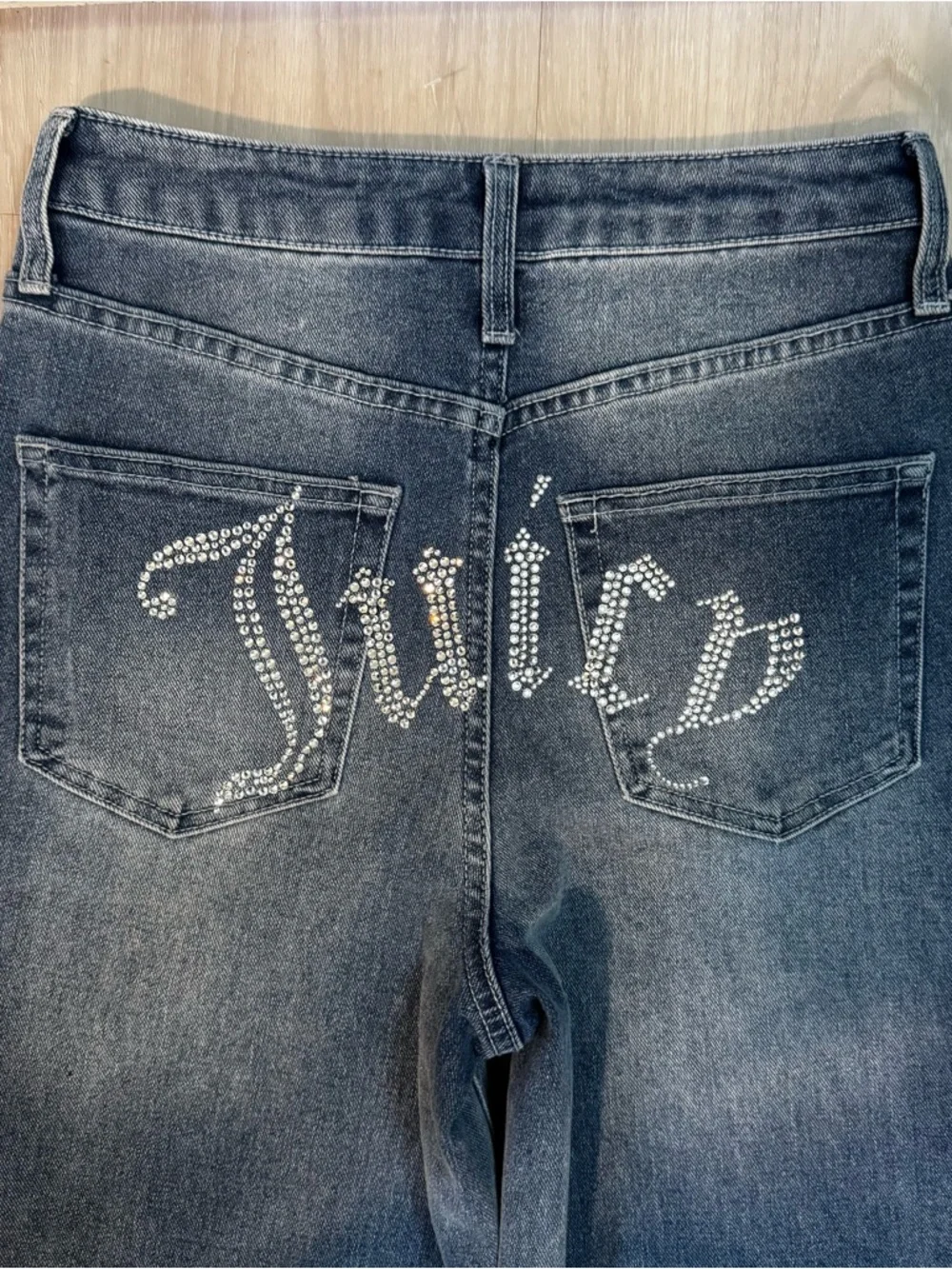 Juicy Couture lunita high rise wide leg jeans rhinestone bejeweled NWOT size 26